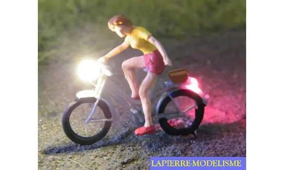 Vélo éclairé 10