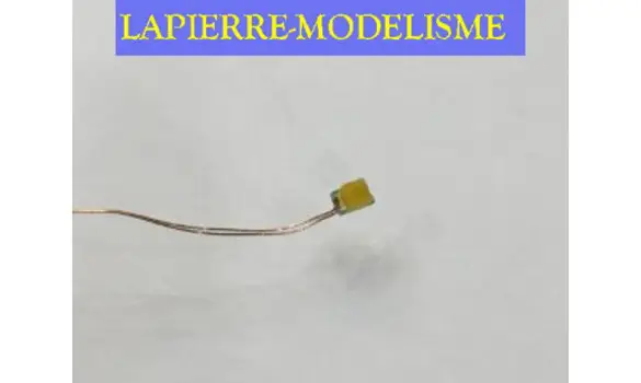 1 LED CMS clignotante blanc chaud FE