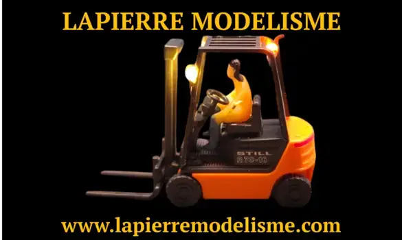 Chariot élévateur éclairé