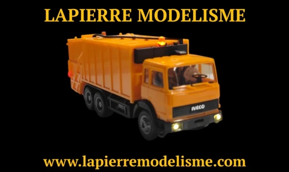 Camion poubelle Iveco orange