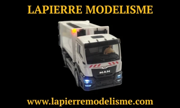 Camion poubelle Man blanc