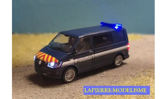 VW T6 gendarmerie éclairé