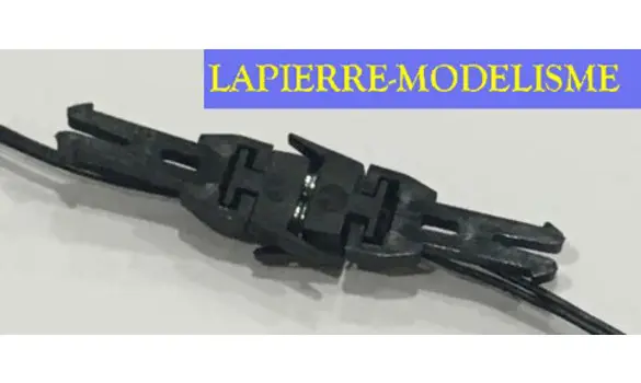 1 Attelage court magnétique REE NEM362