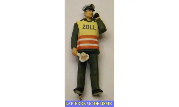 Policier éclairé 7