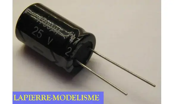 1 condensateur 4700µF