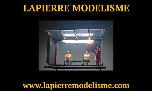 Abris bus marron éclairé